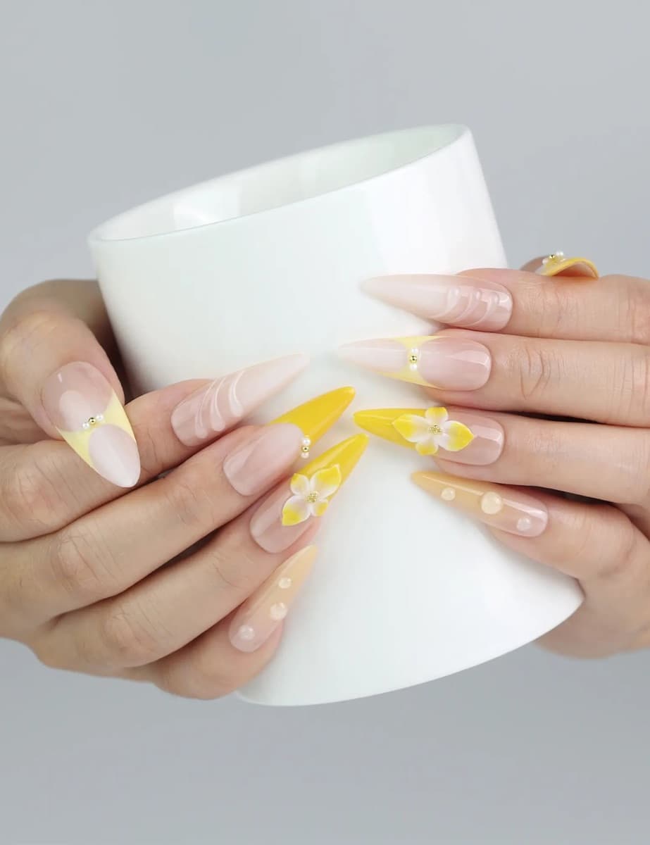 Yellow Blossom Spiral – image 5