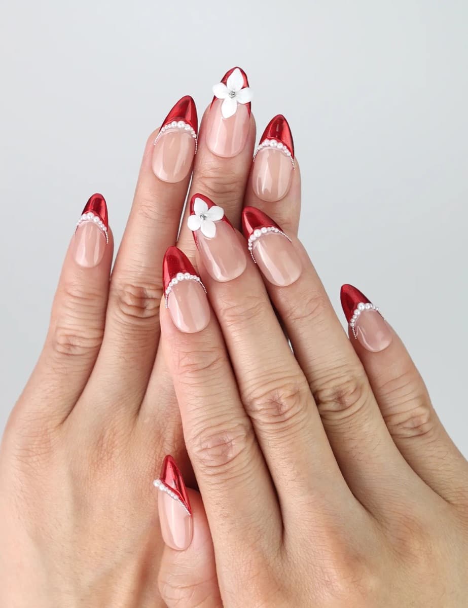 Floral Charm – image 2