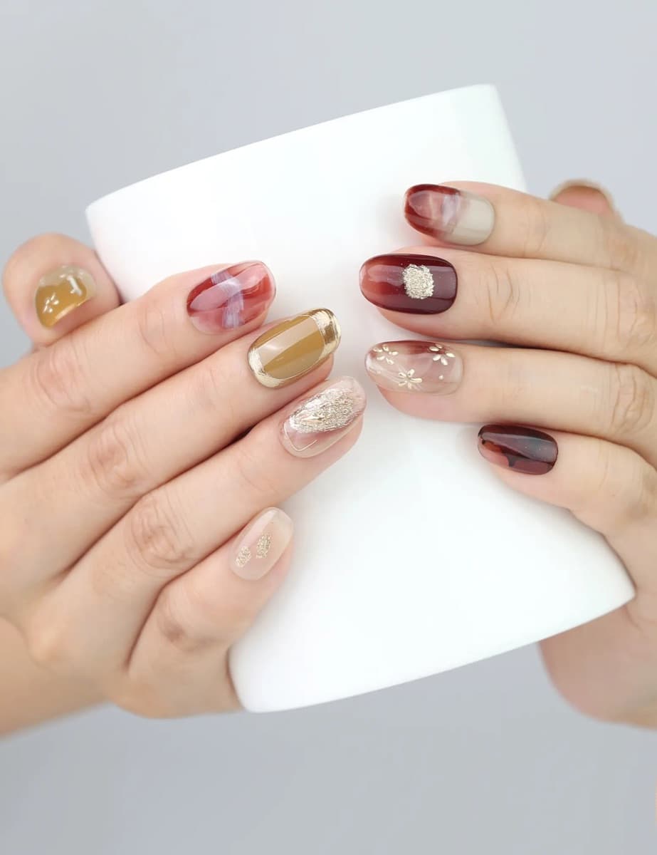 Gilded Brown – image 5