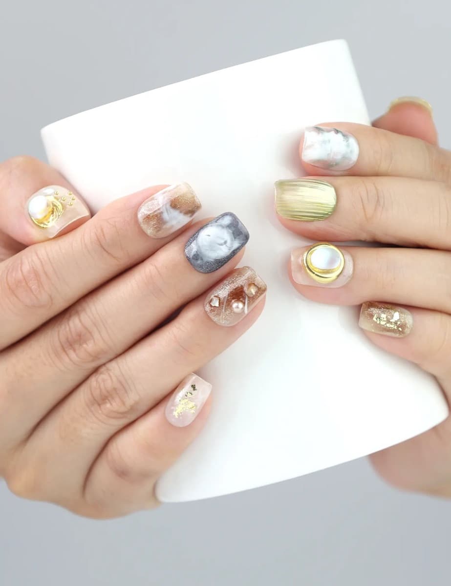 Gold Leaf Whisper – image 5