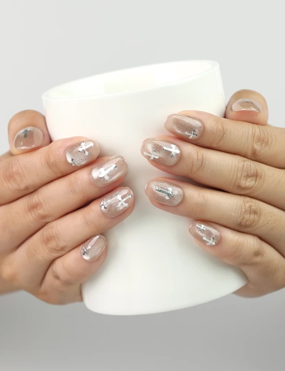 Silver Cross Shimmer – image 5