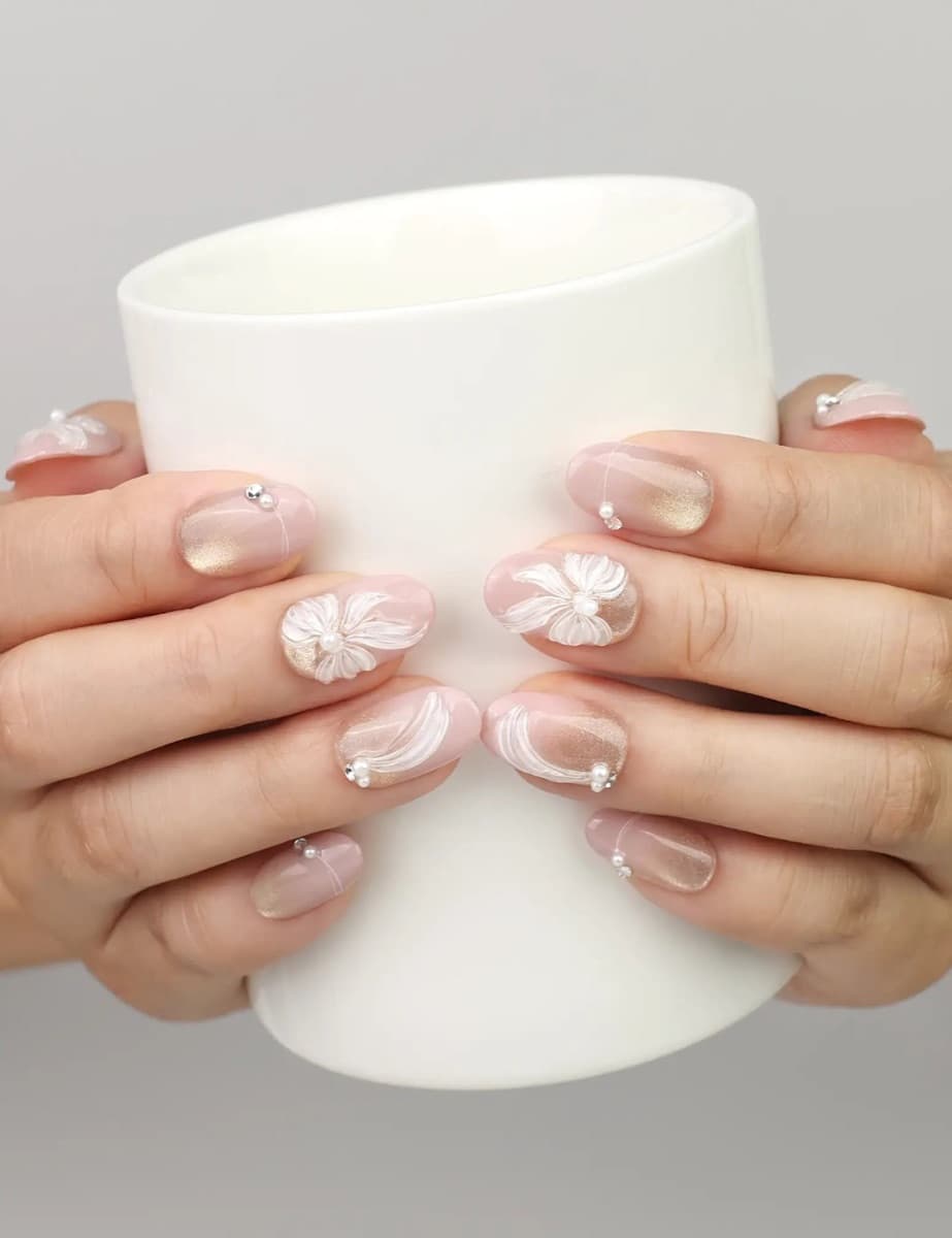 Pearl Bloom Bronze – image 5