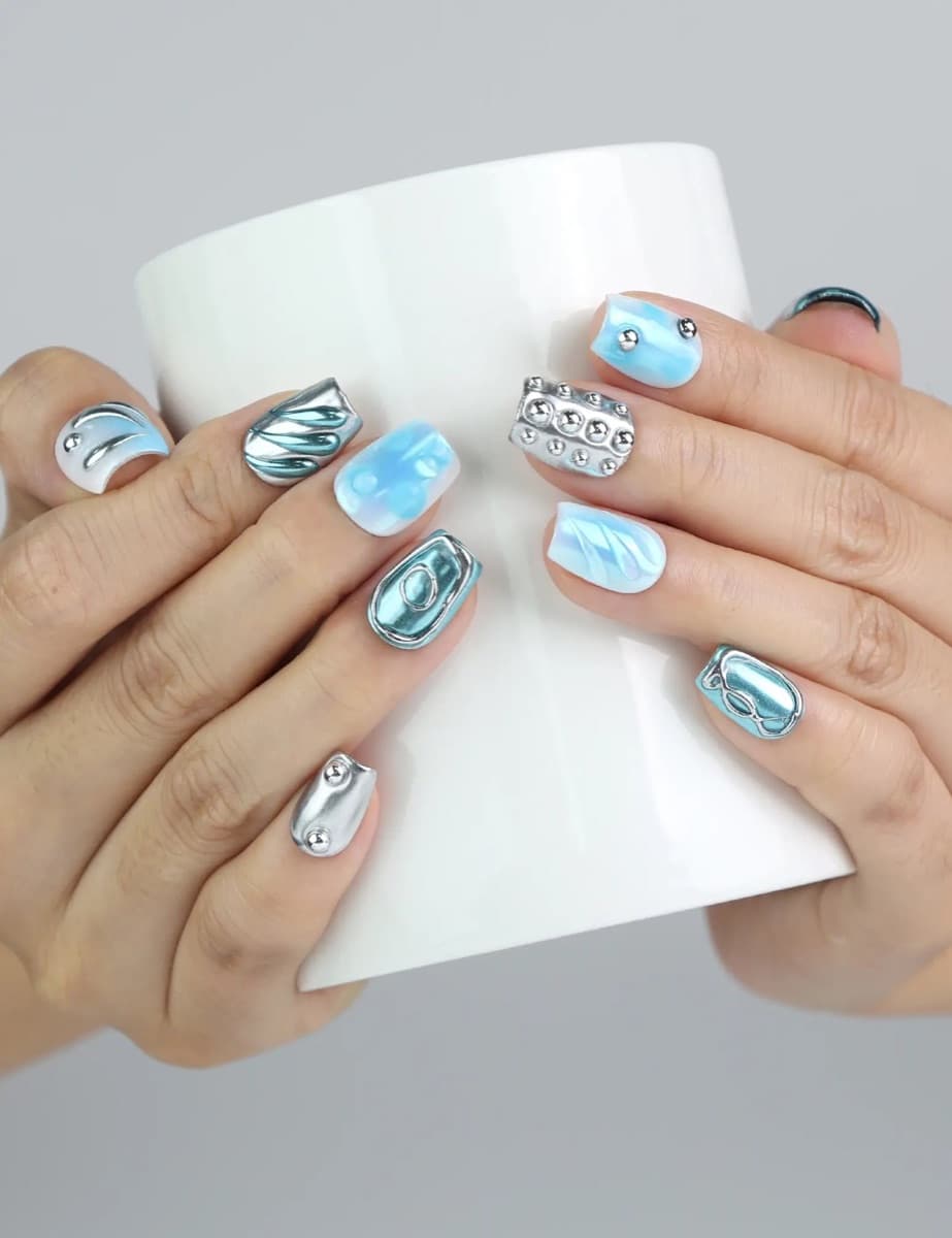 Silver Azure – image 5
