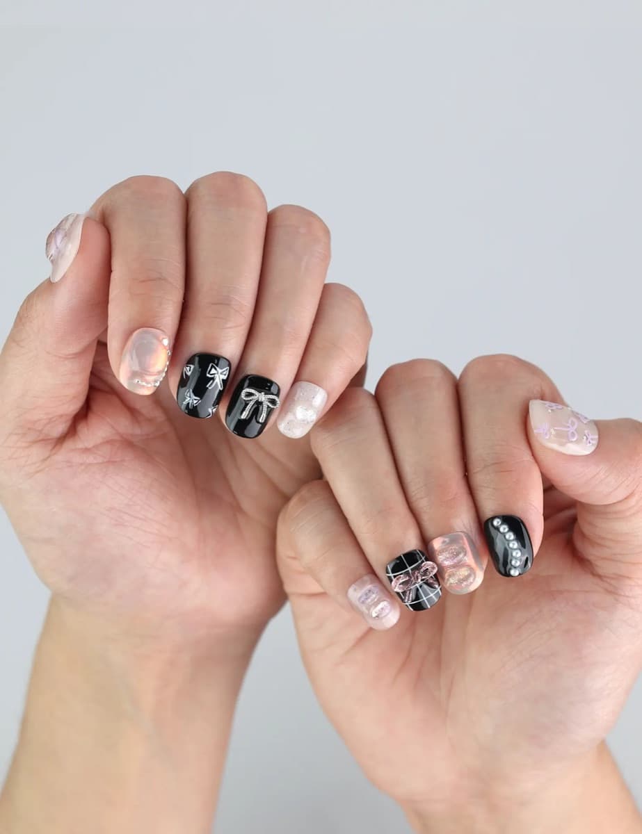 Sweet Goth – image 4