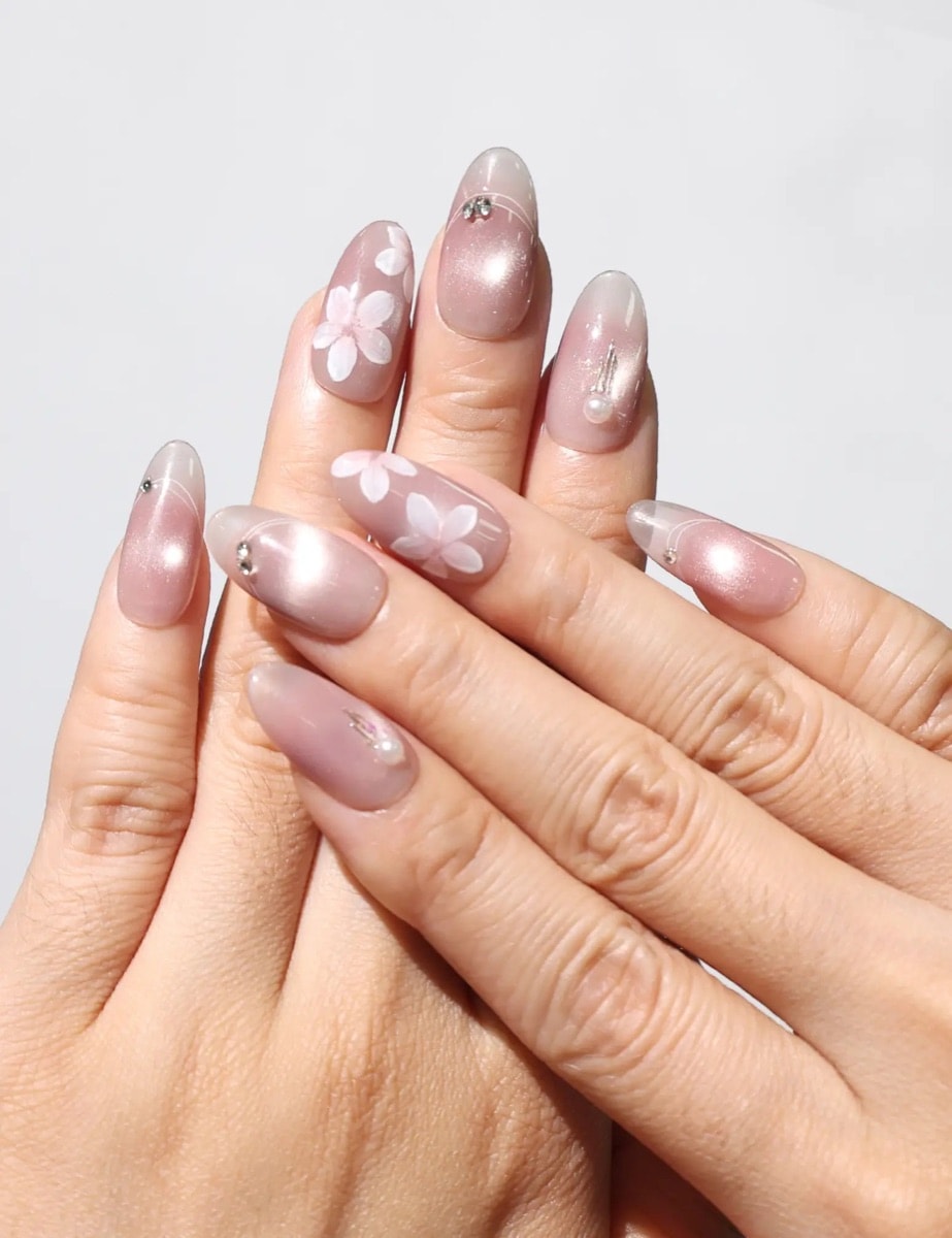 Blush Blossom Sparkle – image 2