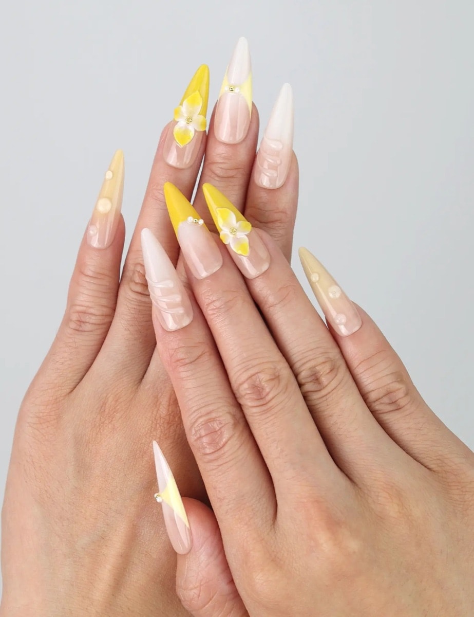 Yellow Blossom Spiral – image 2