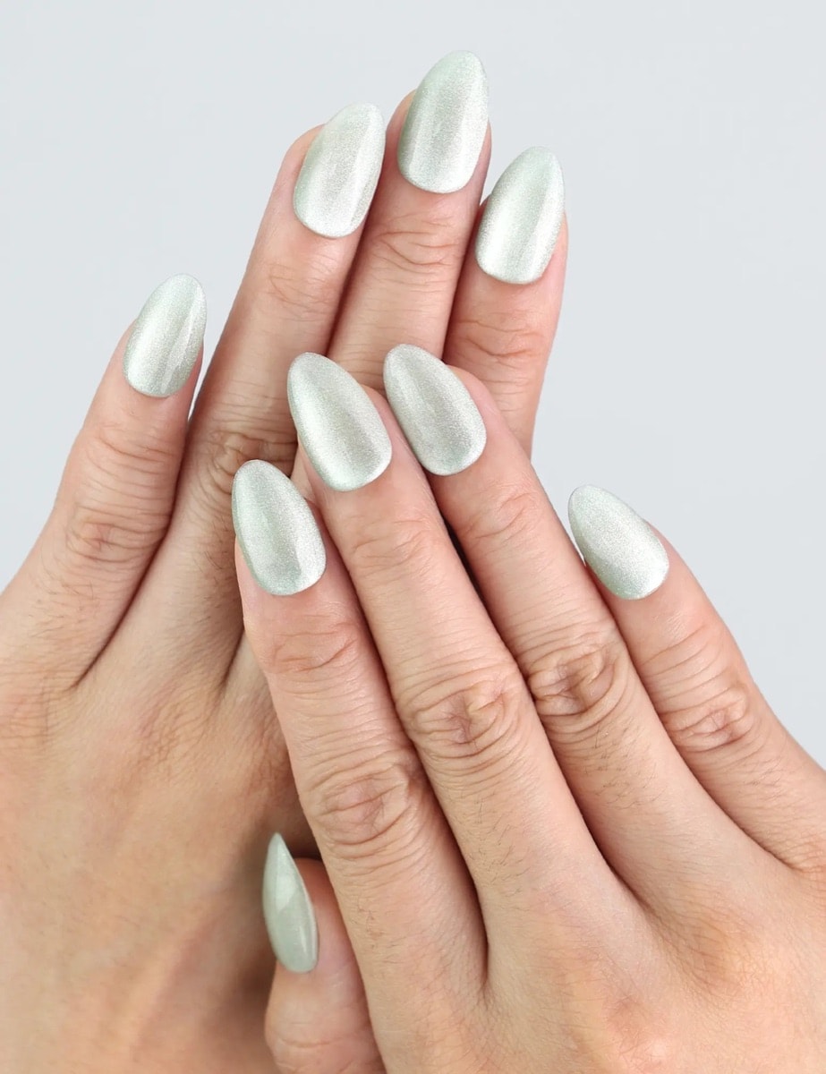 Jade Curve – image 2