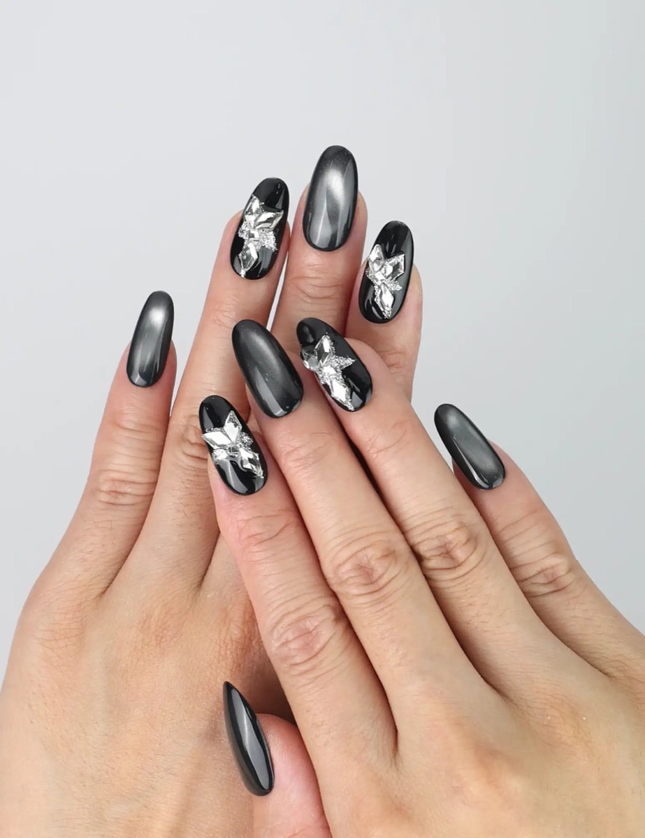 Nocturnal Sparkle – image 2