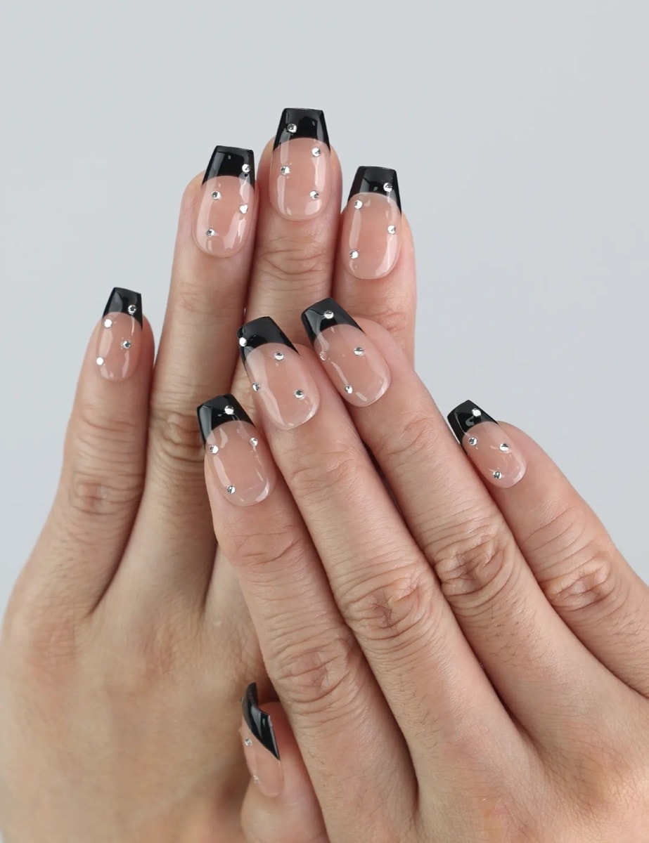 Nude Edge – image 2